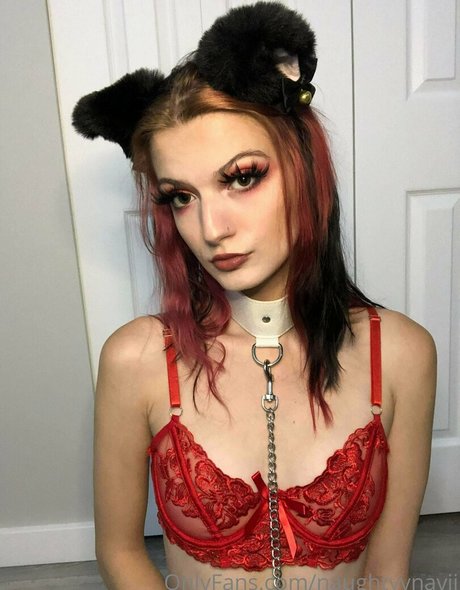 Naughtyynavii
