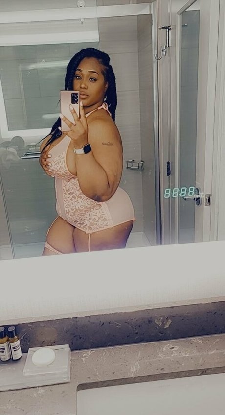 Обнаженная фотография утечки OnlyFans от Daagobbler