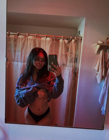 Nøgent lækket OnlyFans-billede af Jeannnnnnn