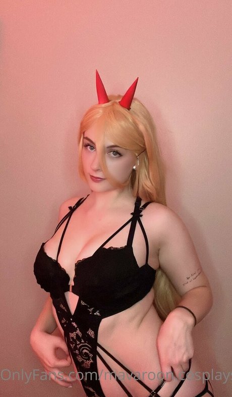 Naken lekkede OnlyFans-bilde av Mavarooncosplays