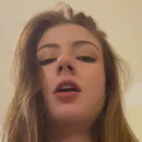 Naken läckt OnlyFans-bild av Kmariaa