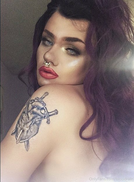 Photo nue de fuite OnlyFans de Bloodrain