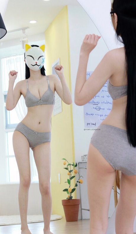 Nagie wyciekłe zdjęcie OnlyFans od Kimyumi