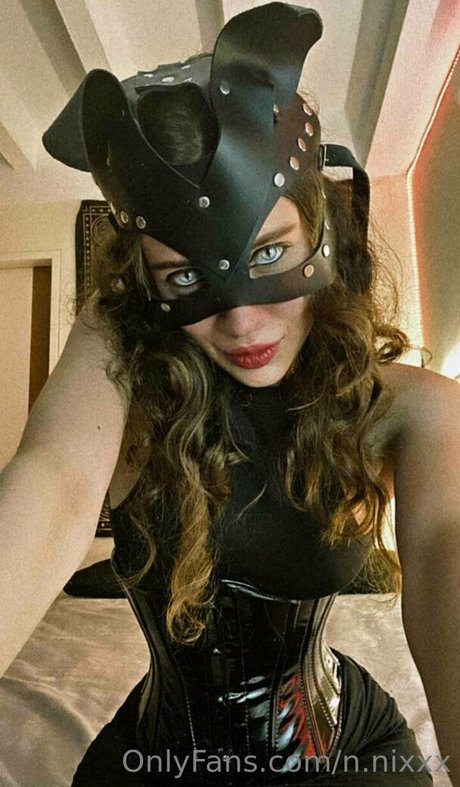 Alasti lekkinud OnlyFans-i pilt Nnixxx