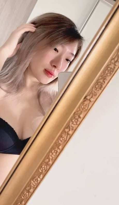 Naken lekkede OnlyFans-bilde av Yukimochi