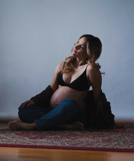 Nahá fotka uniklých OnlyFans od Julie Nolke