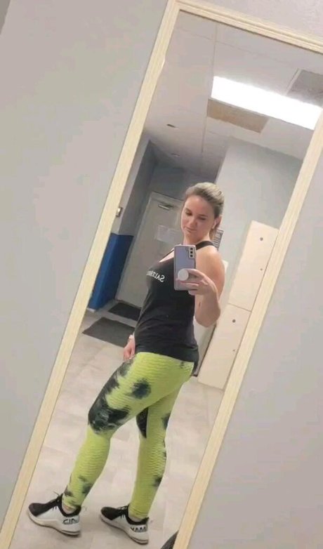 Foto desnuda filtrada de OnlyFans de Jennifer Fox