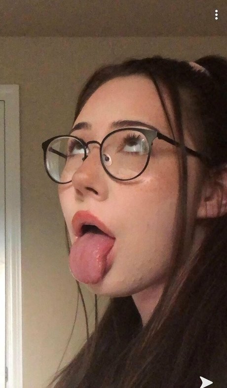 Naken läckt OnlyFans-bild av Aliciajade