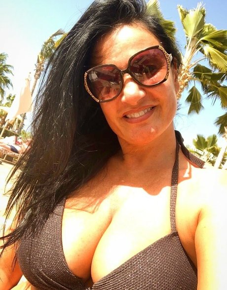 Angela Cavagna