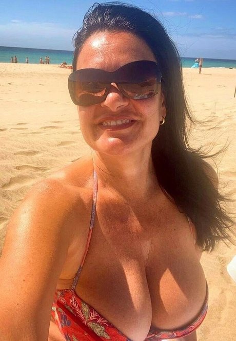 Angela Cavagna
