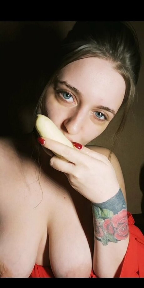 Nacktes geleaktes OnlyFans-Foto von Itsxonia
