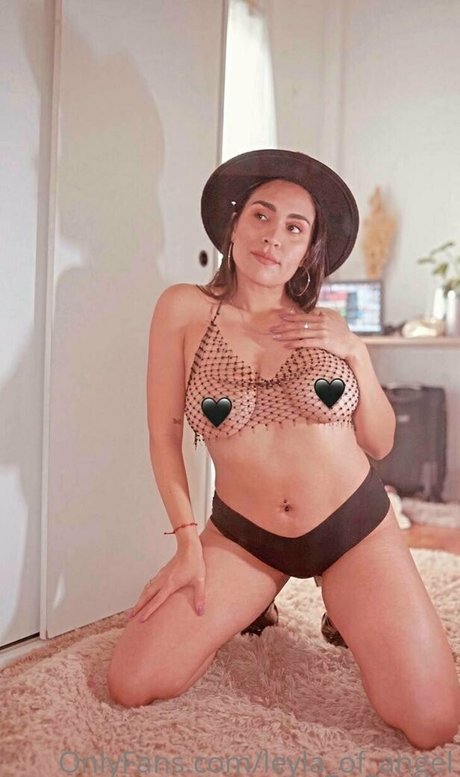 Foto desnuda filtrada de OnlyFans de Leylaofangel