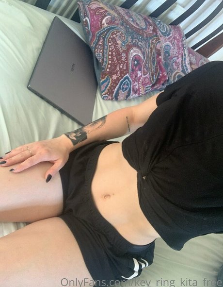 Обнаженная фотография утечки OnlyFans от Keyringkitafree