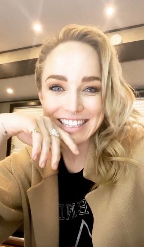 Caity Lotz