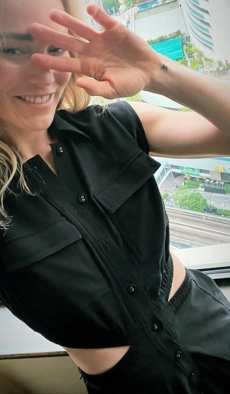 Caity Lotz