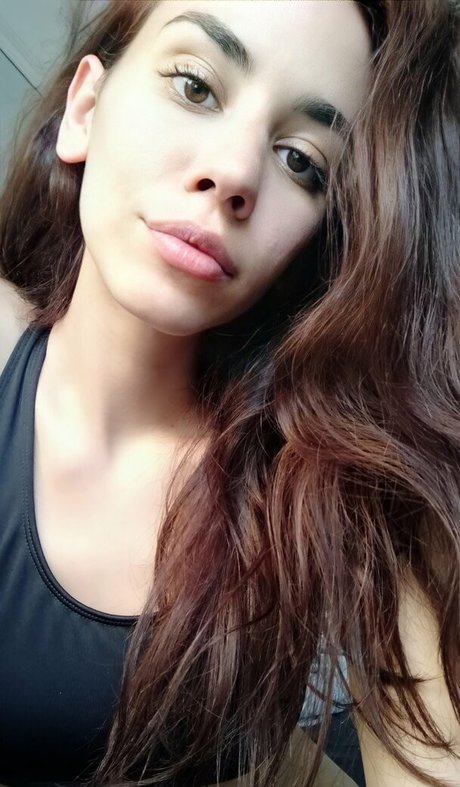 Nahá fotka uniklých OnlyFans od Vera Kaludi