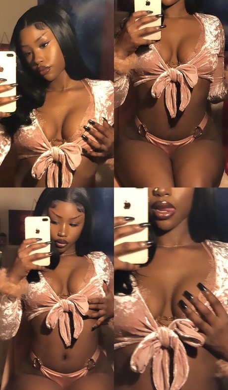 Обнаженная фотография утечки OnlyFans от Porcelainskys