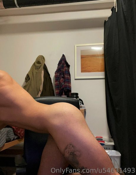 Naken lekkede OnlyFans-bilde av Itsreallyyjj