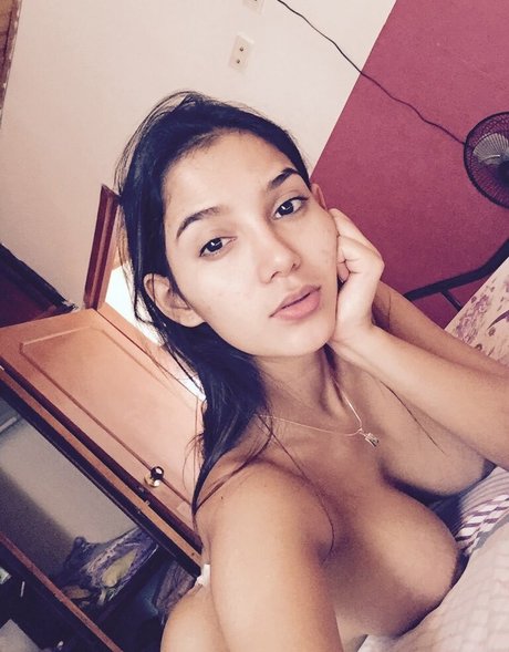 Naken läckt OnlyFans-bild av Abiesmith