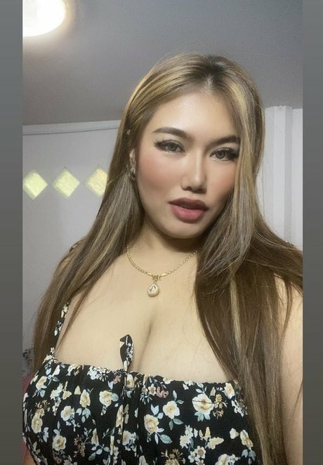 Nahá fotka uniklých OnlyFans od Thanaporn