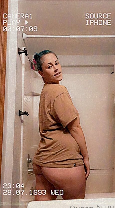 Nahá fotka uniklých OnlyFans od Queenbitch1998