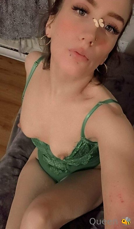 Queenbitch1998