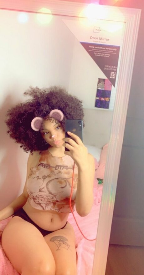 Nahá fotka uniklých OnlyFans od Shinobufanclub