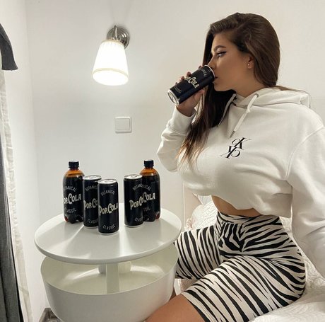 Nøgent lækket OnlyFans-billede af Pasenciuckarina