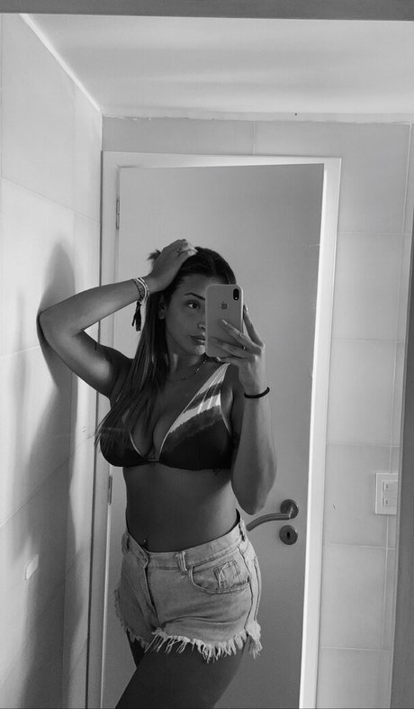 Nahá fotka uniklých OnlyFans od Belonly