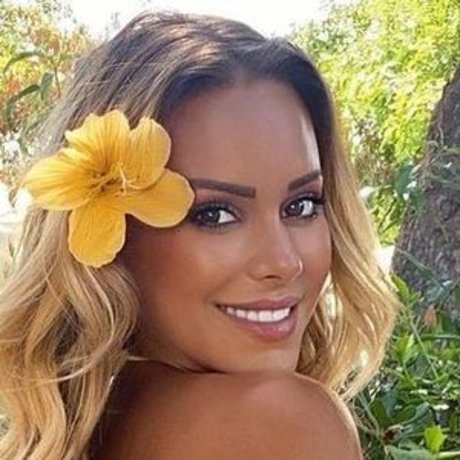Nøgent lækket OnlyFans-billede af Vanessa Mariposa