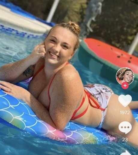 Raelyne Summeier OnlyFans 유출 누드 사진