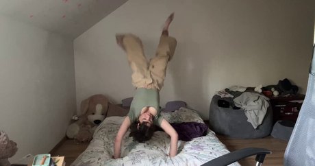 Nahá fotka uniklých OnlyFans od Sidneuke