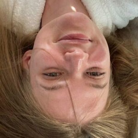 Nahá fotka uniklých OnlyFans od Anastasiiiyaa
