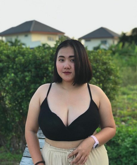 Alasti lekkinud OnlyFans-i pilt Phiromya Pangyouk