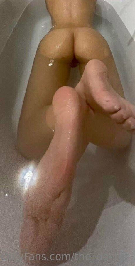 Thedoctorhotwife