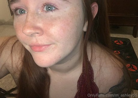 Naakte gelekte OnlyFans-foto van Mashley55