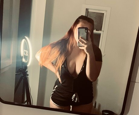 Alaston vuotanut OnlyFans-kuva Mashley55