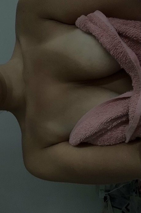 Foto nua vazada do OnlyFans de Madugarciasss
