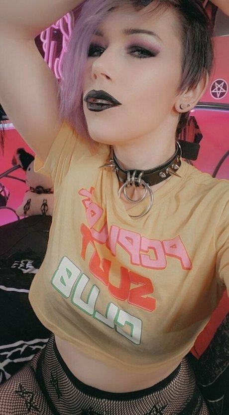 Alasti lekkinud OnlyFans-i pilt Fatalgothfree
