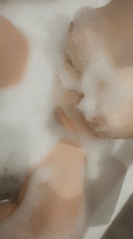 Nahá fotka uniklých OnlyFans od Xalexissx