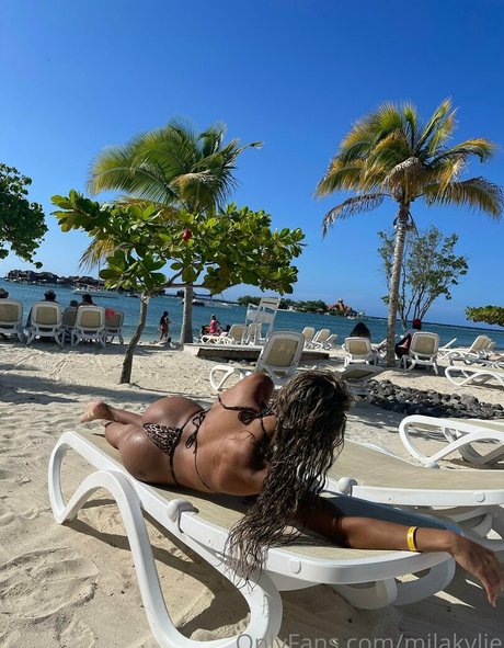 Naken läckt OnlyFans-bild av Milakylie