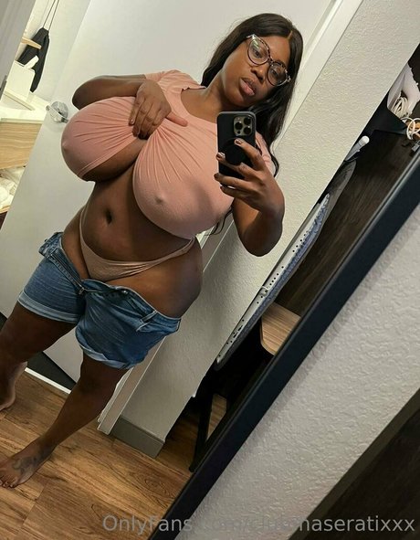 Nahá fotka uniklých OnlyFans od Maseratixxx