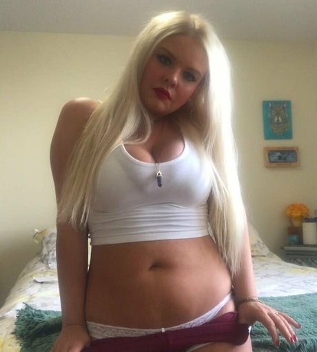 Curvaceousbarbie