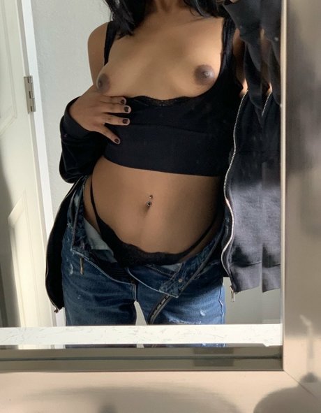 Nahá fotka uniklých OnlyFans od Paintjunkbunny