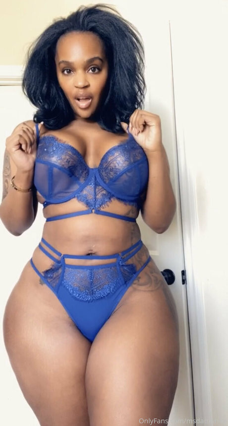 Foto nua vazada do OnlyFans de Msdamnfree