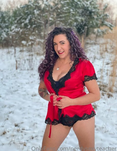 Naken läckt OnlyFans-bild av Nerdysexyteacher