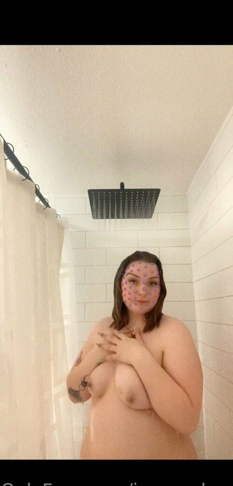 Janessaburton