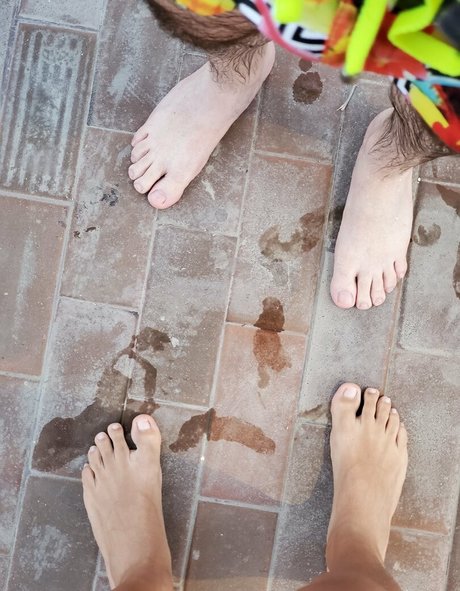 Menfeetlover