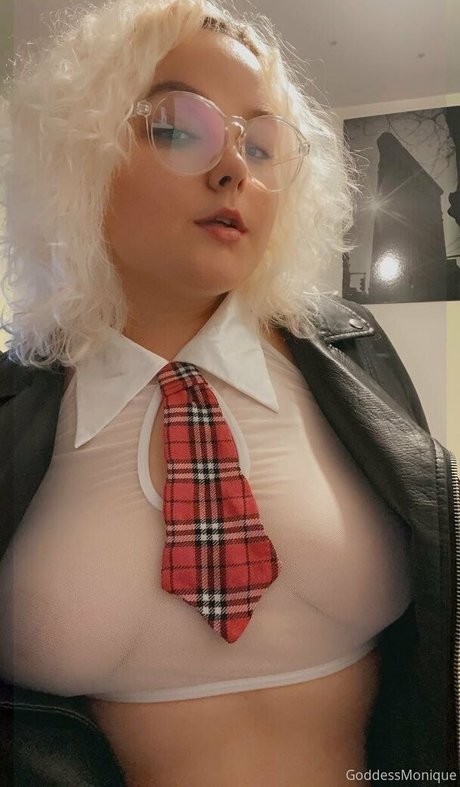 Nahá fotka uniklých OnlyFans od Moniiquexxx