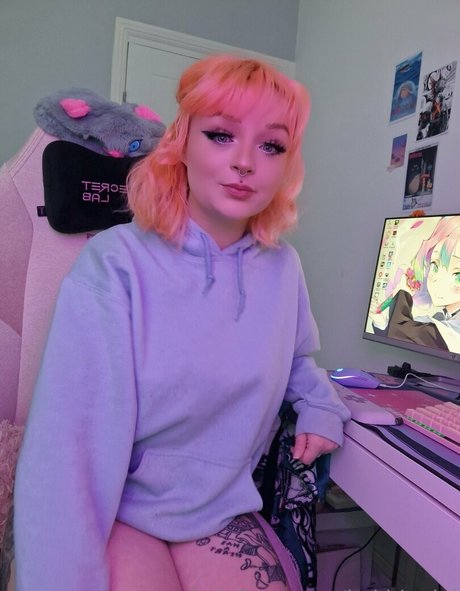 Naken lekkede OnlyFans-bilde av Itskhloelol